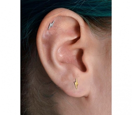 Gold Ohrpiercing Blitz